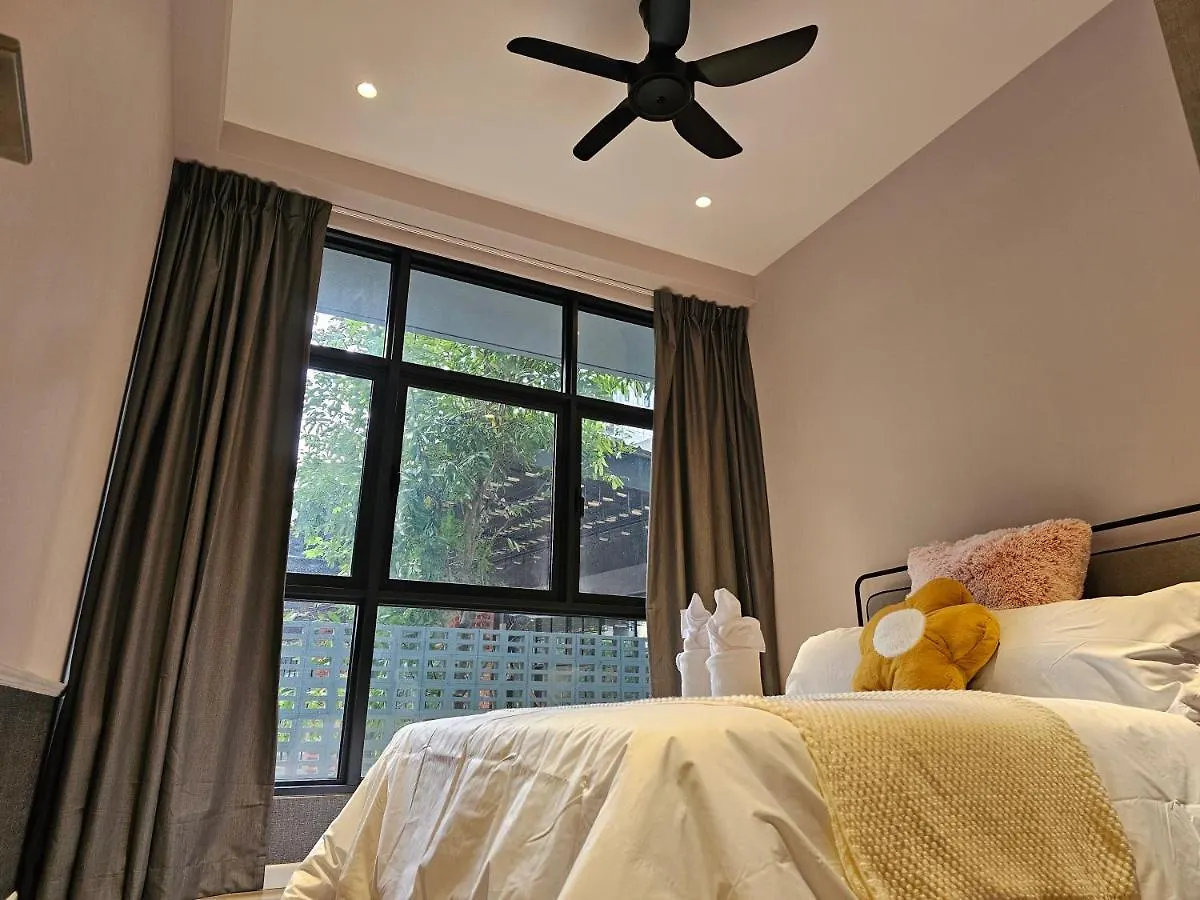 Millerz Square Okr - Suites & Residences 쿠알라룸푸르