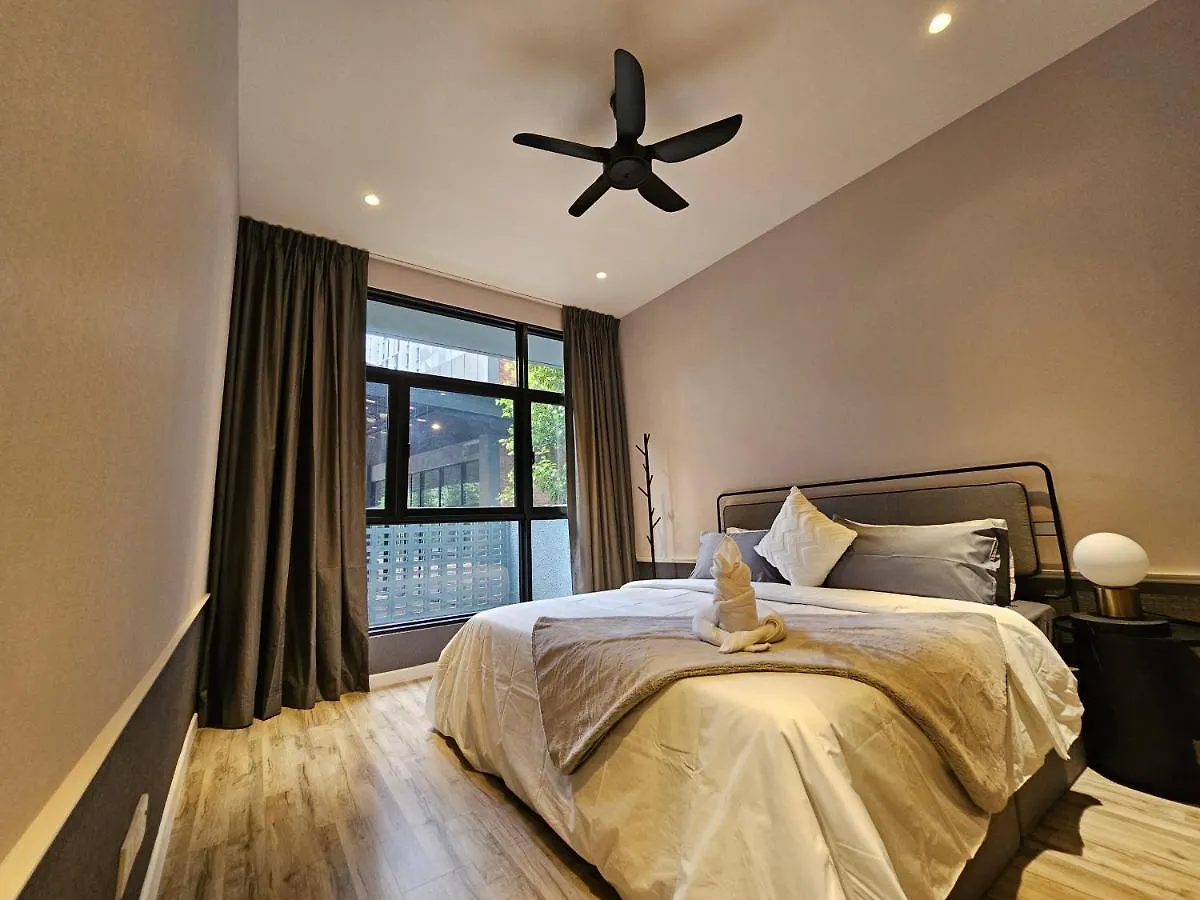 Millerz Square Okr - Suites & Residences 쿠알라룸푸르 0*,  말레이시아